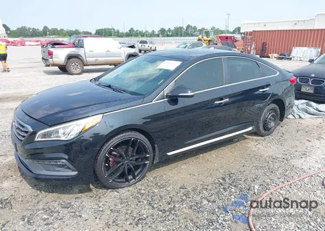 2017 Hyundai Sonata Sport z USA, uszkodzony, nr VIN 5NPE34AF9HH460943